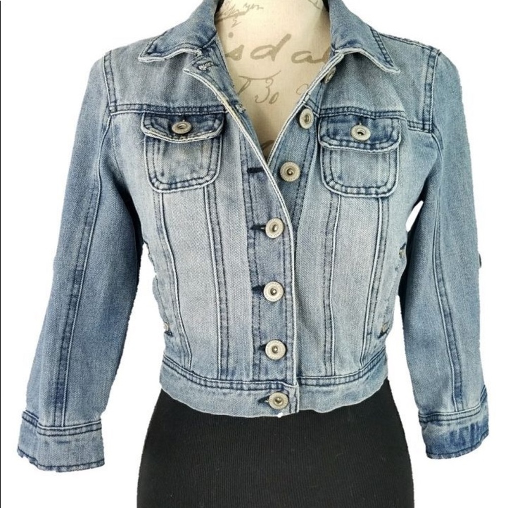 ⚫️ Denim Light Wash Cropped Jacket ⚪️
